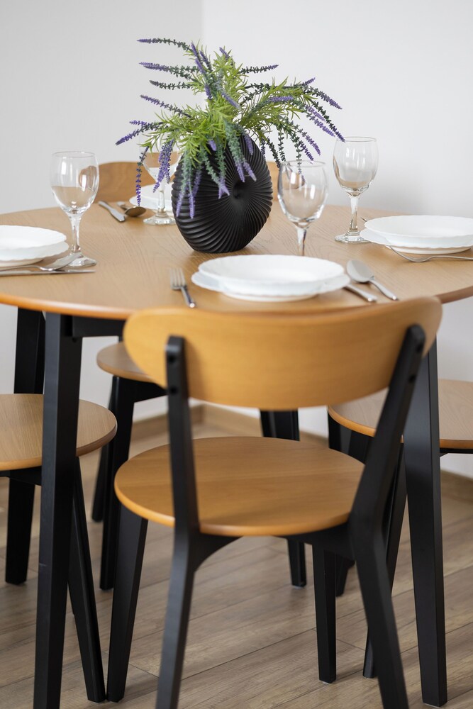 Apartment Near Airport Warsaw by Renters view 4