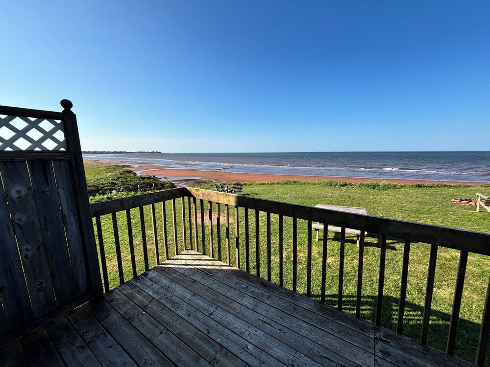 80 Oceanside Cottage