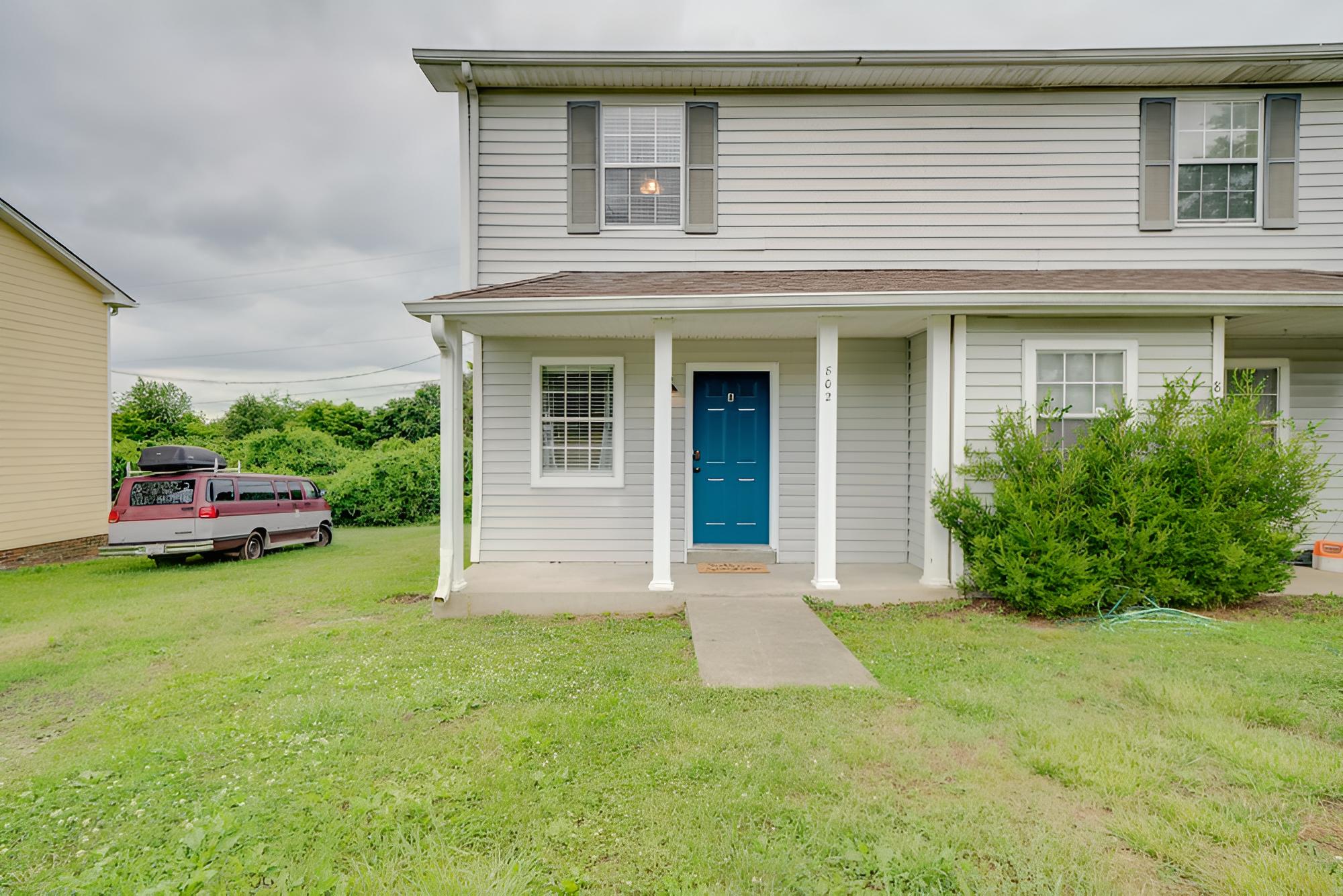 Boho Chic 2BD Walk to Shelby Park and Restaurants! view 3