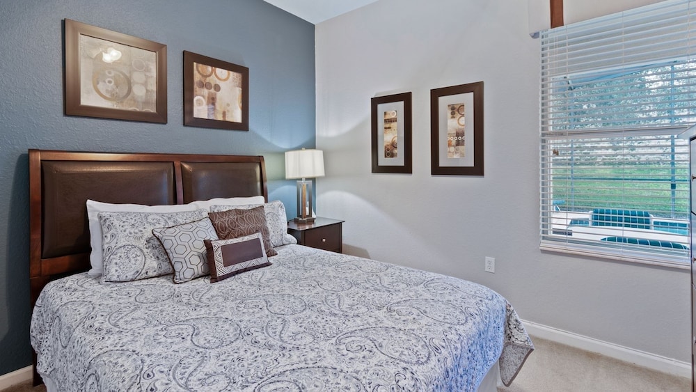 Windsor Hills Resort 6 Bedroom Pool+Spa Home 6 Home