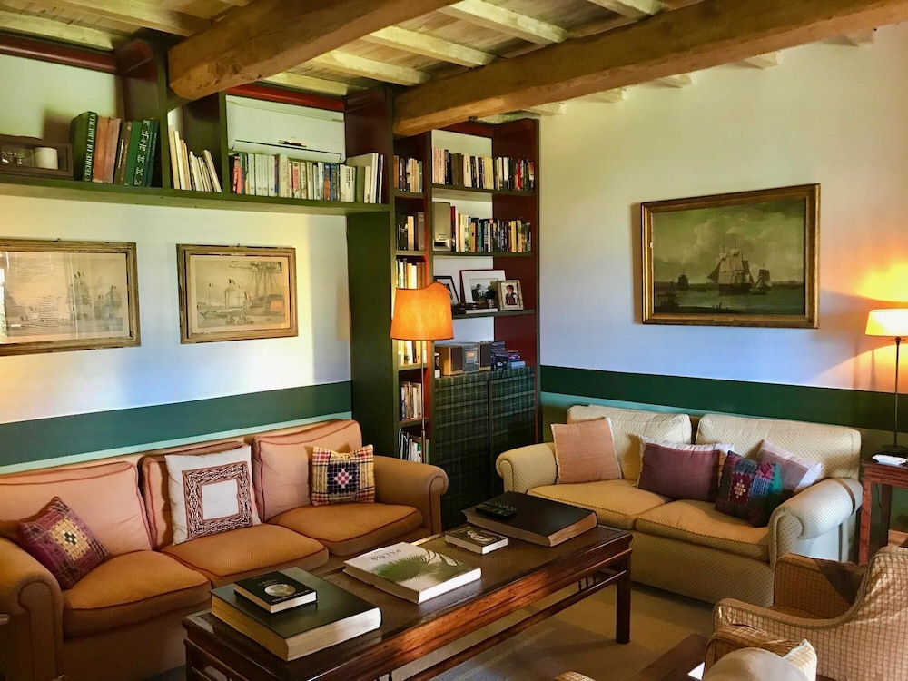 Villa Vinarte Elegant Home 2 Pools Tennis spa Winery Exclusively for you view 3