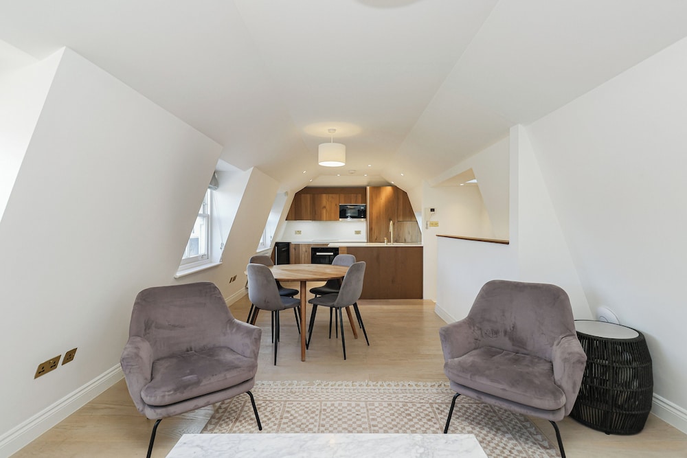 Kensington Gardens Apartments