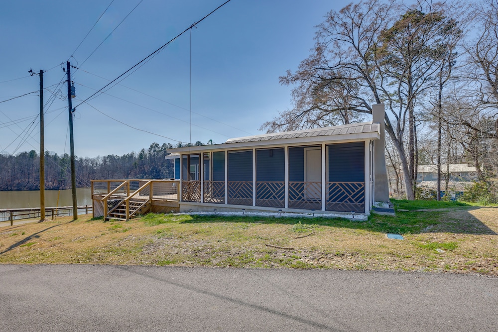 Bright Shelby Cottage w/ Deck  Creek Views! - Property Image 2