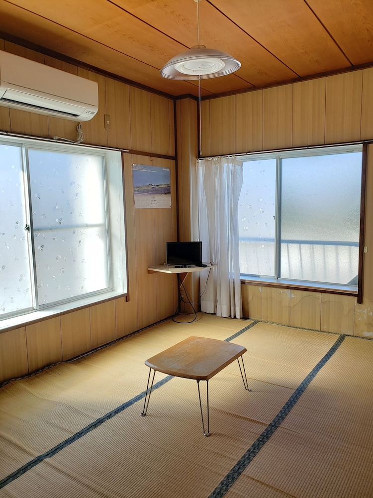 Minshuku Ipponmatsu view 4