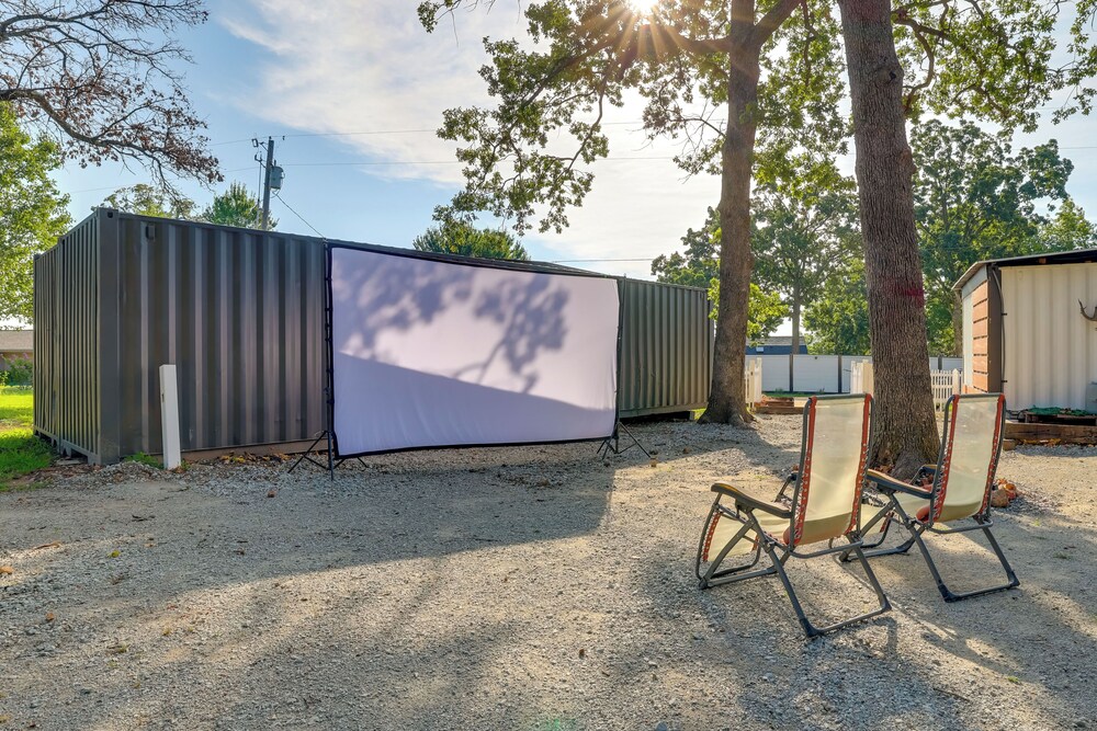 Pet-friendly Grand Lake Studio w/ Outdoor Space