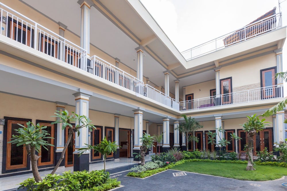 RedDoorz near Exit Toll Bali Mandara view 3