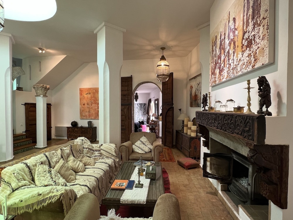 lounge