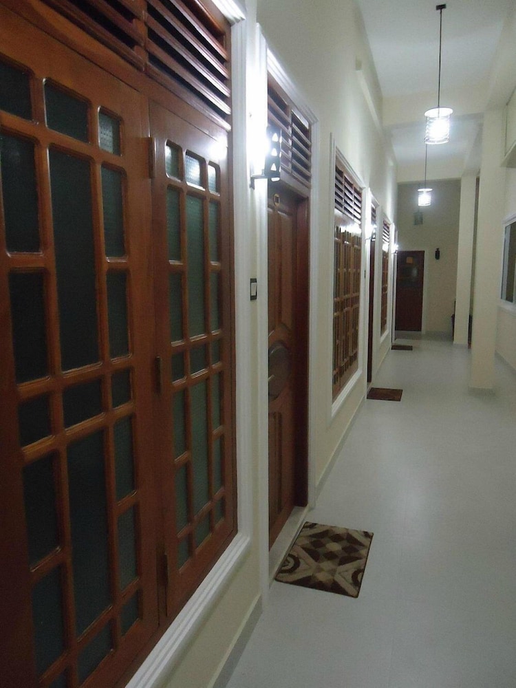 Ajith Safari Lodge