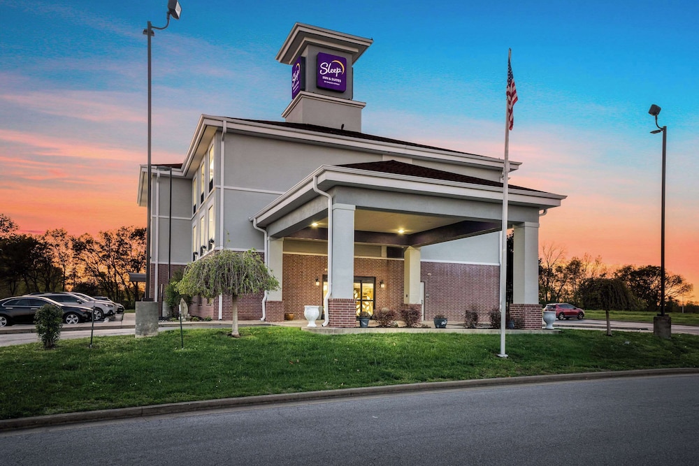 Dyersburg Vacations - Sleep Inn  Suites Dyersburg I-155 - Property Image 25