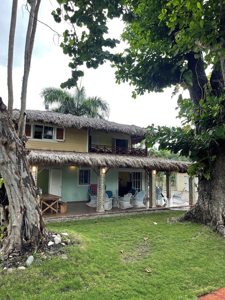Nizao Beach Lodge