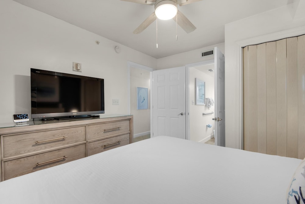 Pelican Isle 211- Sugar Sands Retreat