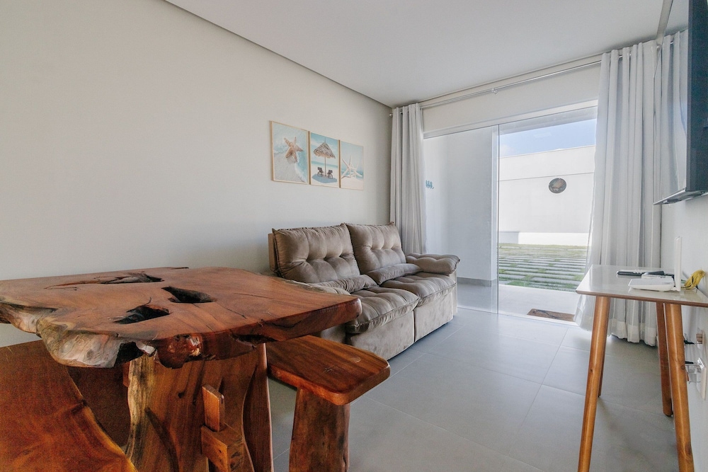 Apartments Near Muta Beach, BA - Rfms
