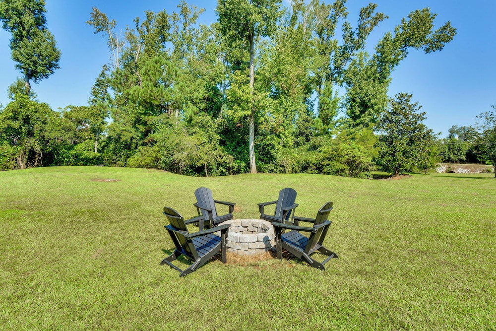 8 Mi to Clemson: Peaceful Family Home w/ Yard