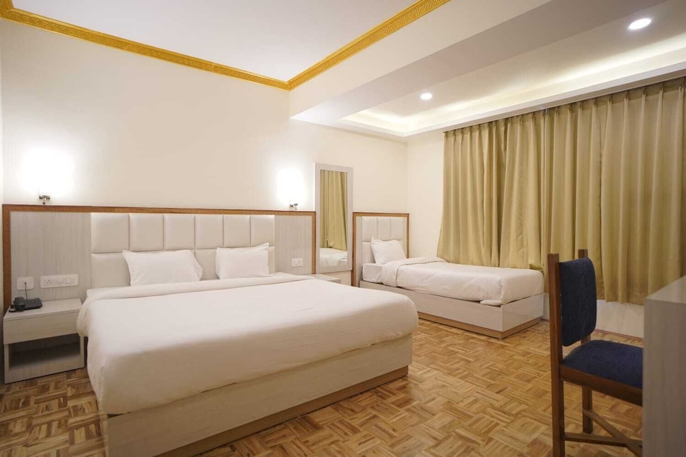 Kunden Fortune Resort Gangtok Near MG Marg