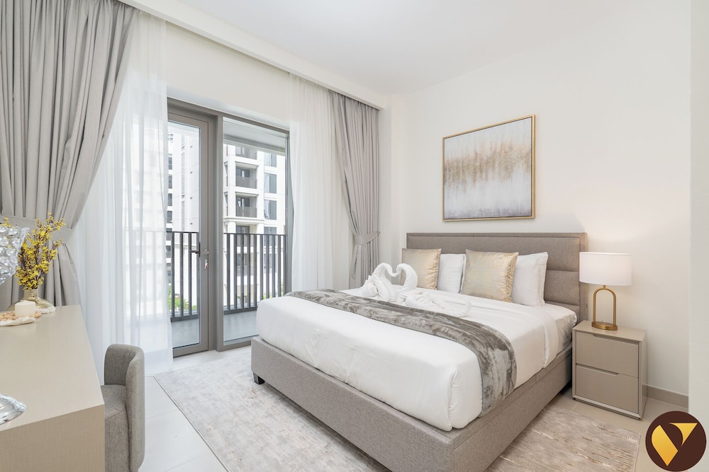 Vogue Rosewater Creek Beach Stylish 2BR