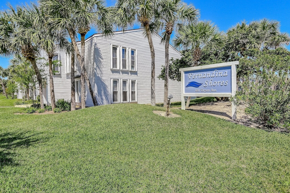Fernandina Shores 6398 2 Bedroom Condo