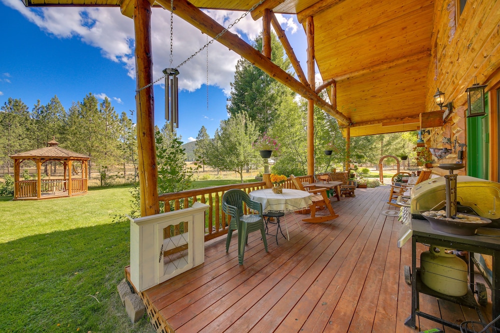 Libby Home w/ Mountain Views: Gazebo & Fire Pit! view 2
