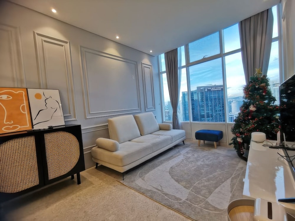 Staycation Sky Suites