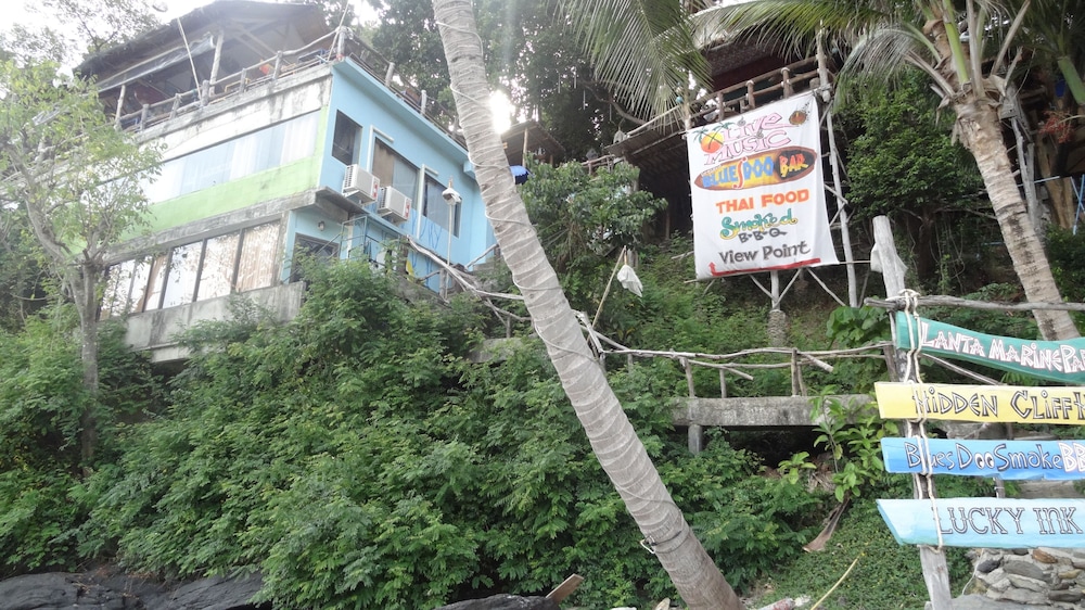 Hidden Cliff Hostel