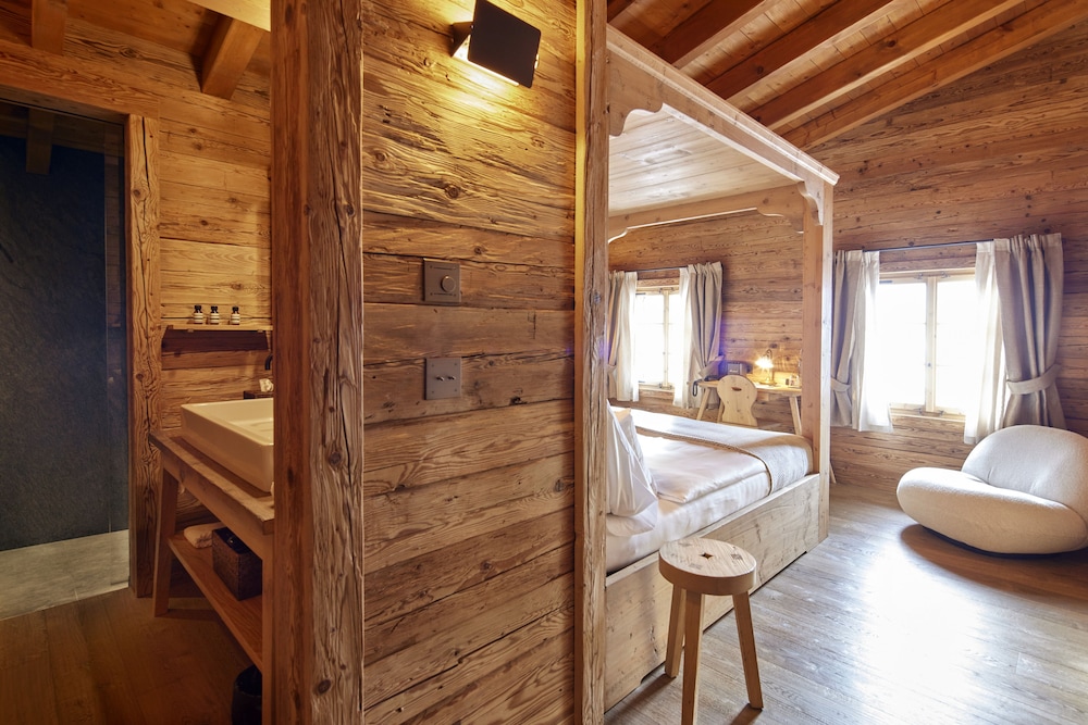 Hotel Berghuus Radons Gastro AG - Image 1