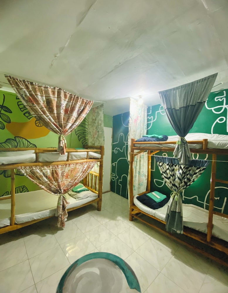 Byahero's Eskapo Hostel