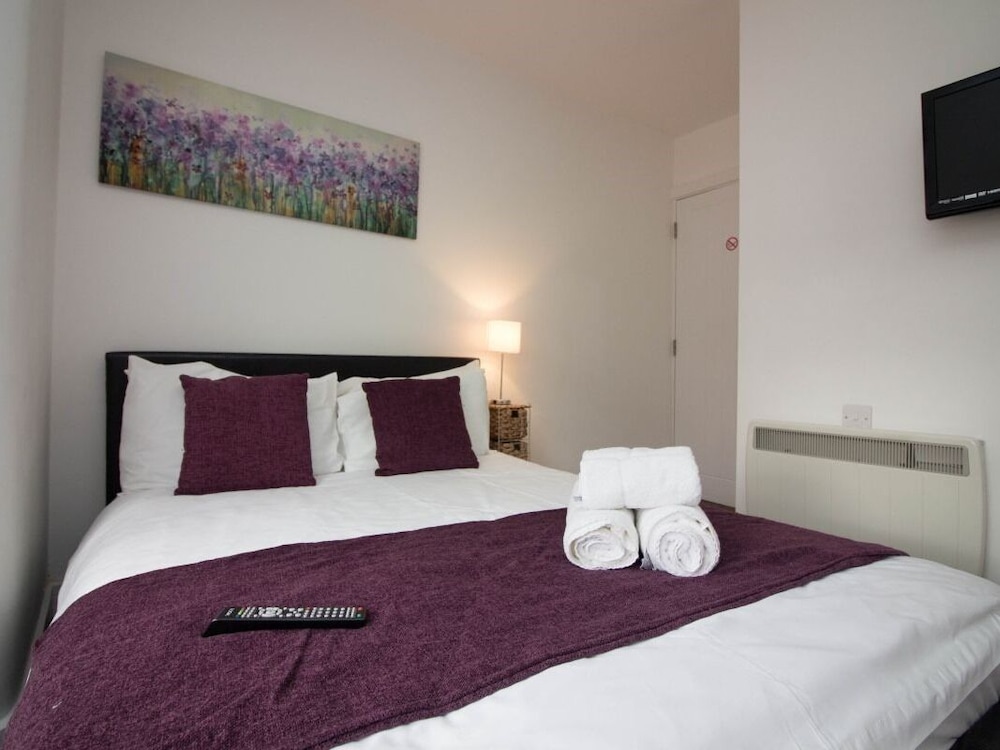 Beddoe Apartments
