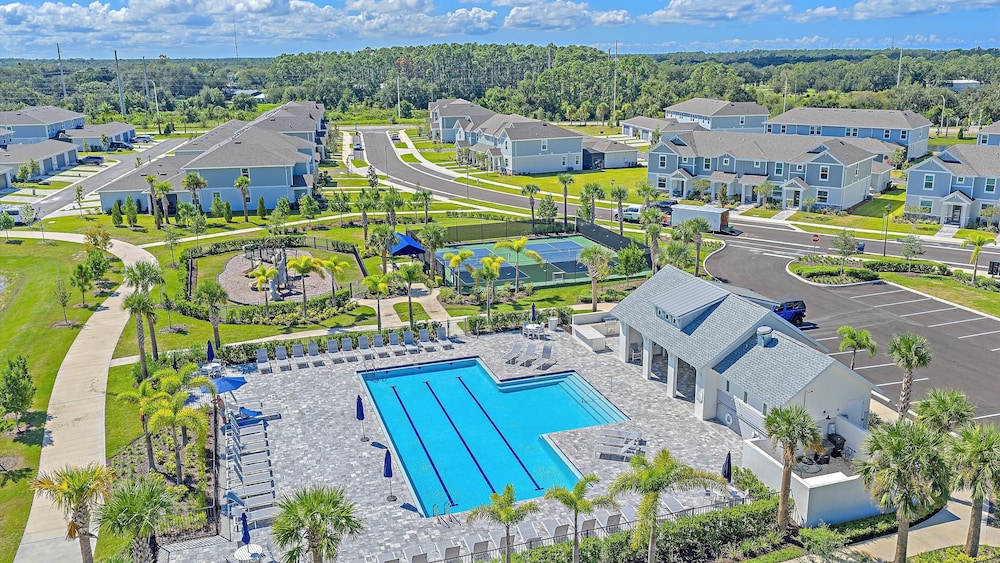 Lazy Days At Waterside 2 Bedroom Townhouse