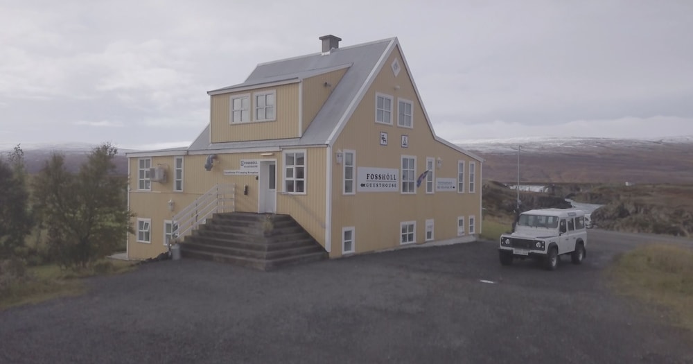 Fosshóll Guesthouse