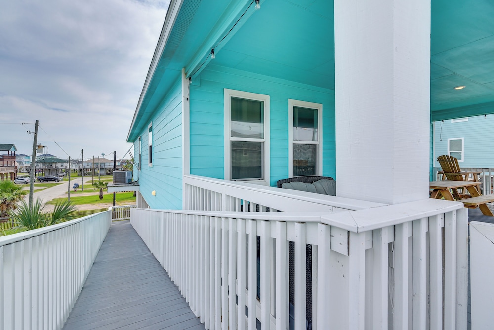 Furnished Deck + Ocean Views: Surfside Beach Home view 5