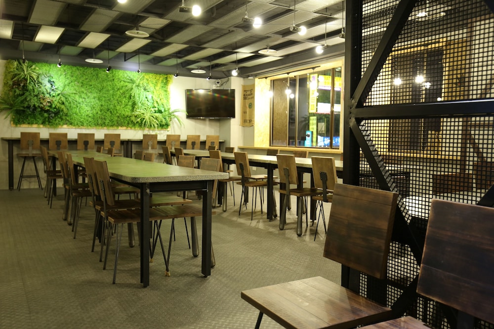 Nys Loft Hotel - Hostel