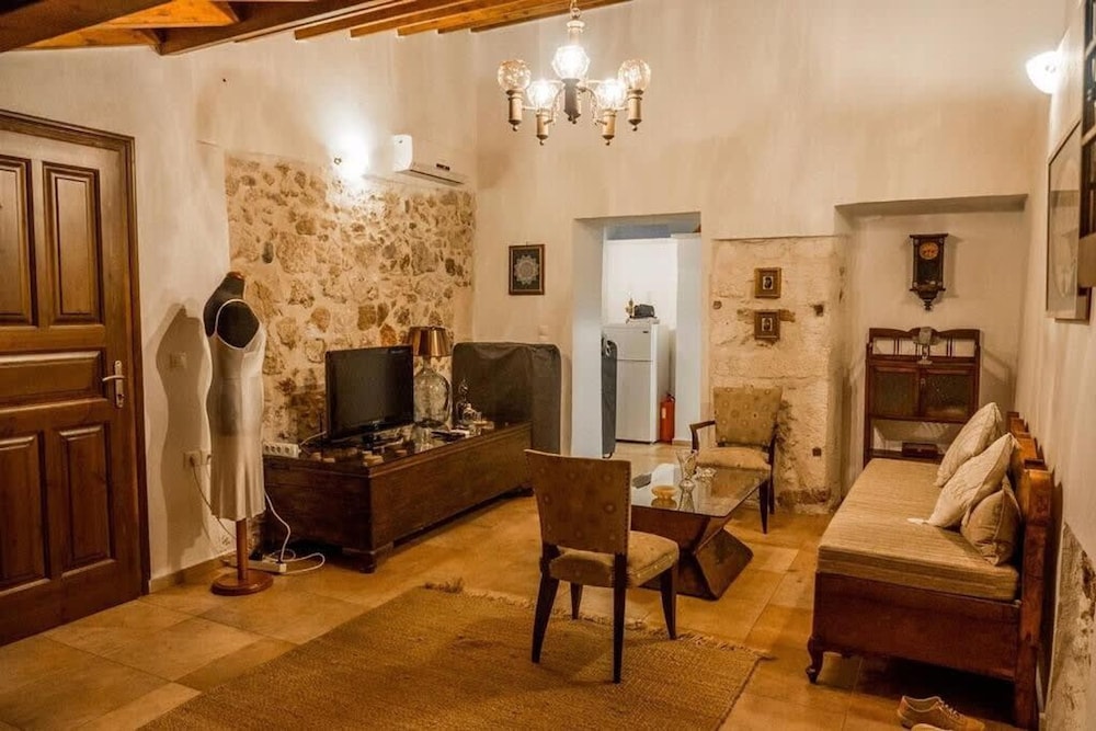 Sohora s Winter Sanctuary - Cozy Perfect Getaway