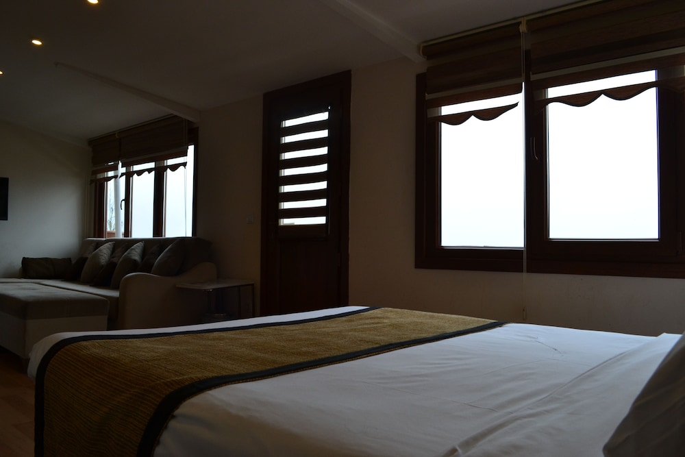 Seven Days Otel - Image 19