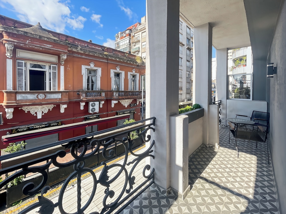 Ayres Suites Cochabamba