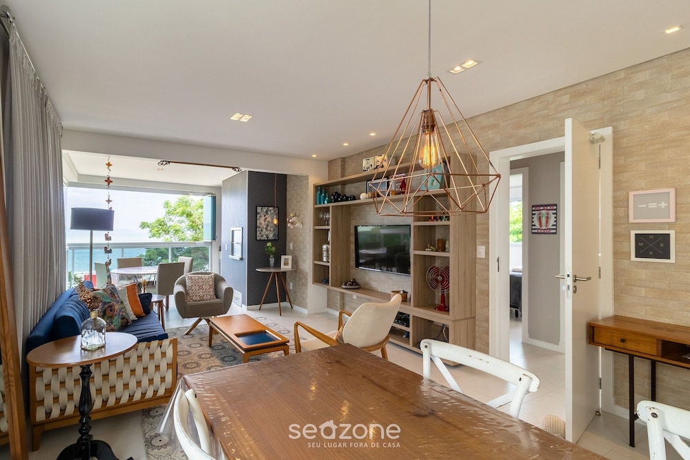 Apartment Front to the Sea With Barbecue Vdr0202