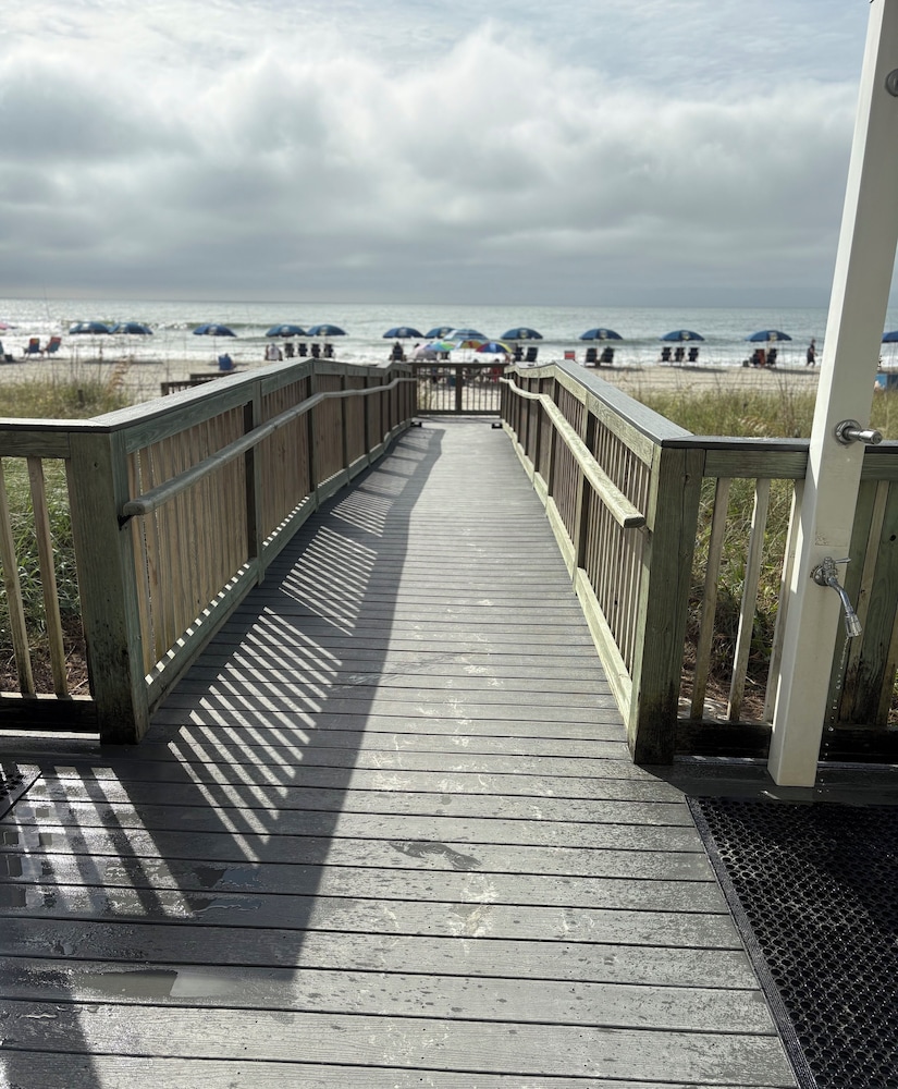 Picture Perfect- Oceanfront Condo