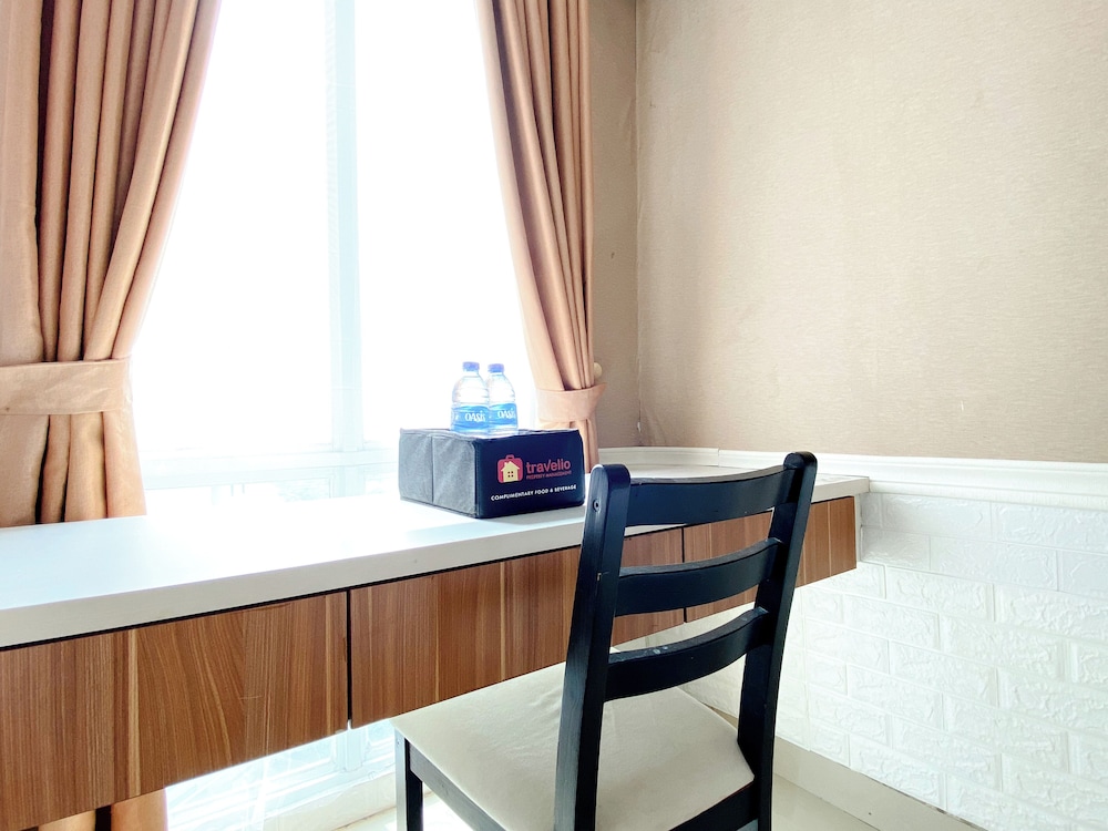Good Deal And Restful Studio Grand Dhika City Apartment