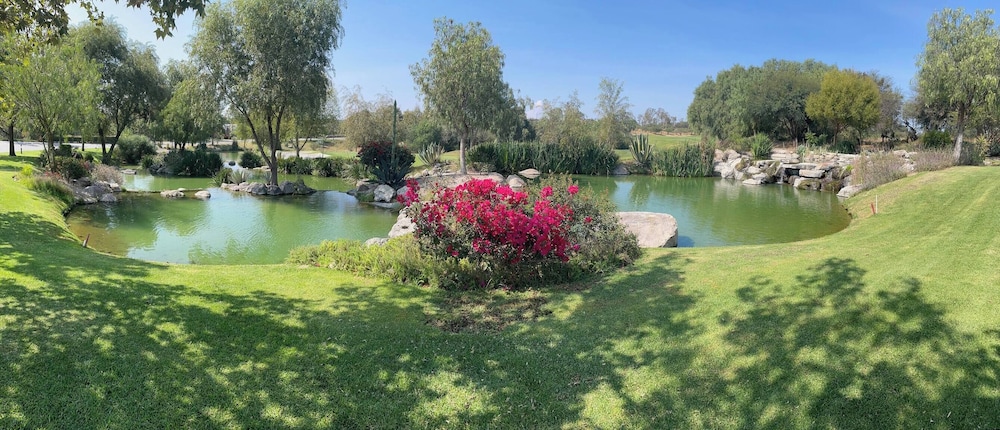 Serene Oasis in San Miguel de Allende 6-bedroom Villa With Hot Tub view 3