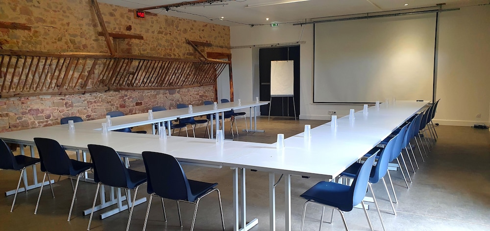 meeting & event spaces