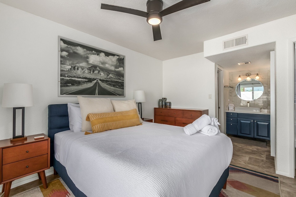 Blue Abode - Old Town Scottsdale - Pool &bbq Grill
