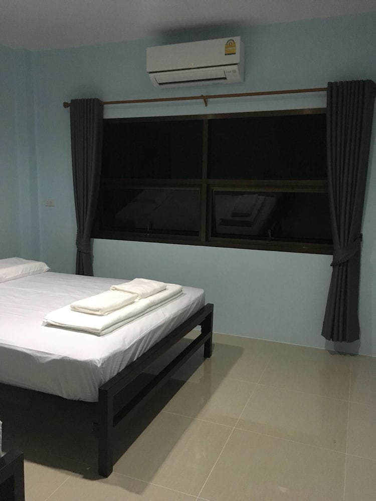 Khao Sok Secret - Hostel