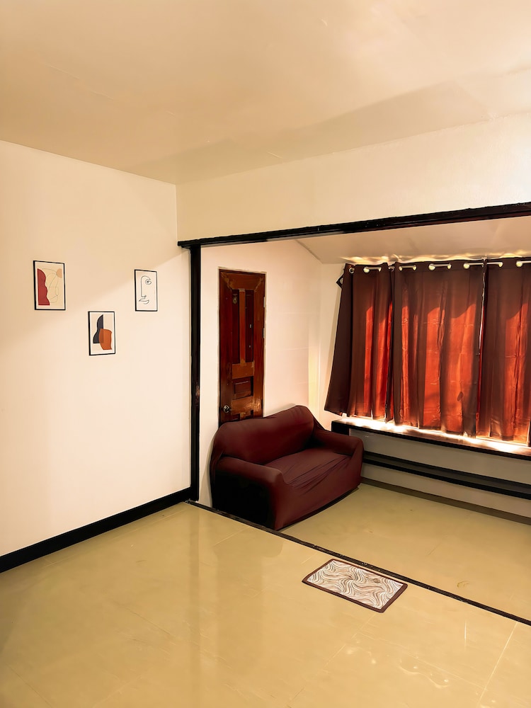 Flo Bed and Breakfast