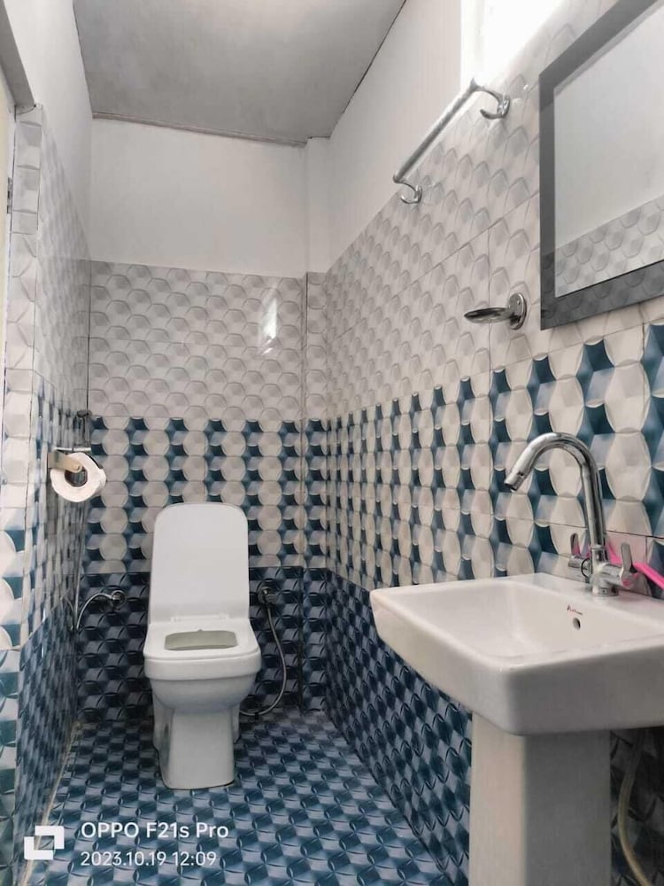 Nambang Homestay Tinchuley
