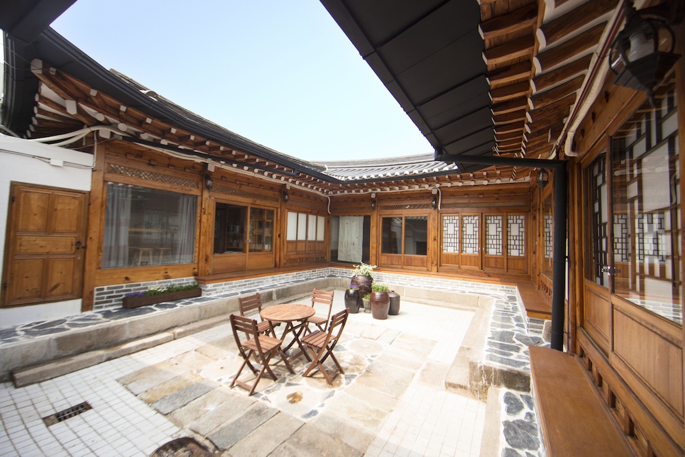 STAY256 Hanok Guesthouse