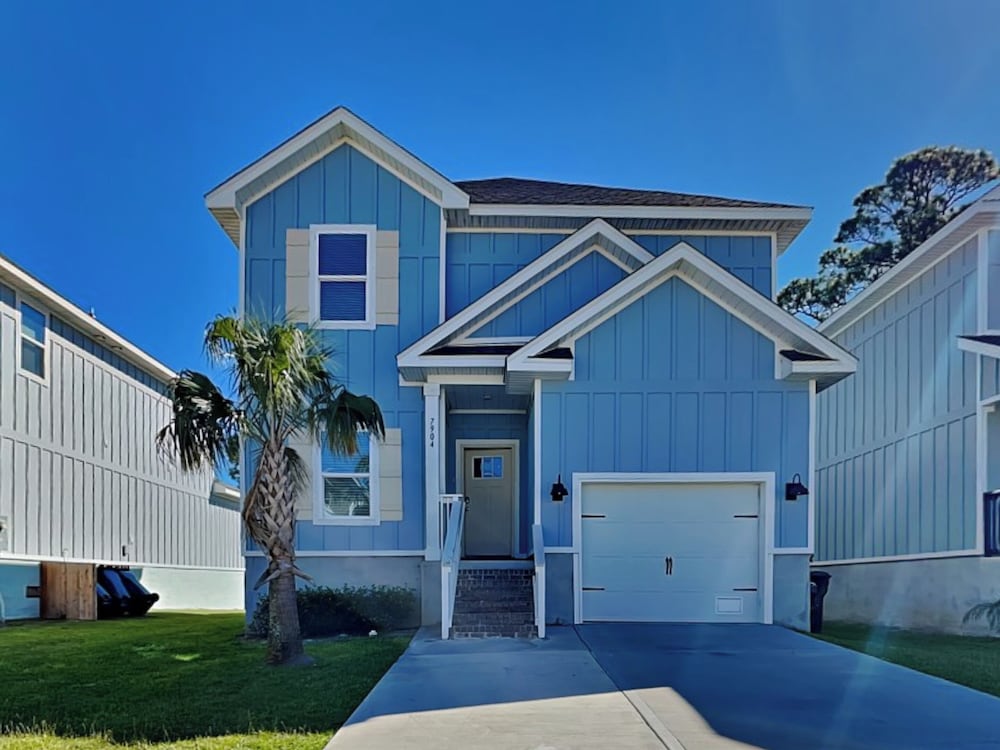 Blue Tide Bungalow