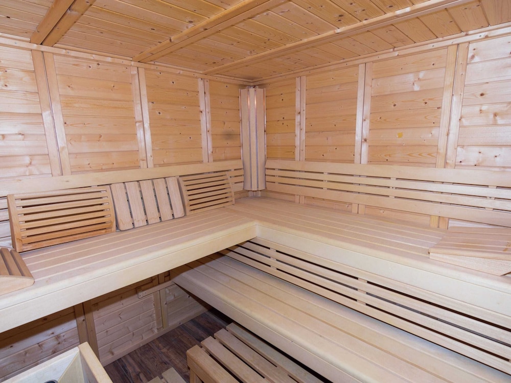 Alluring Holiday Home in Ubersee With Whirlpool