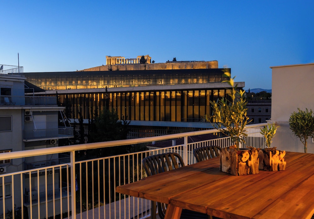 Acropolis View Deluxe Penthouse & Luxury Apartments
