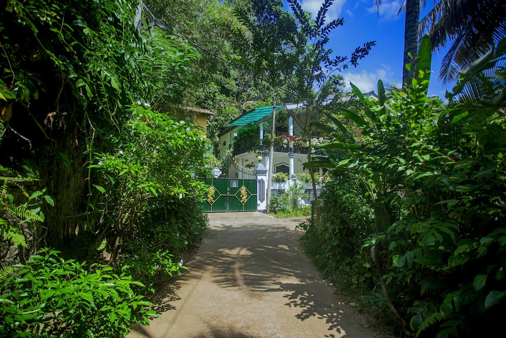 La Villa Guest House