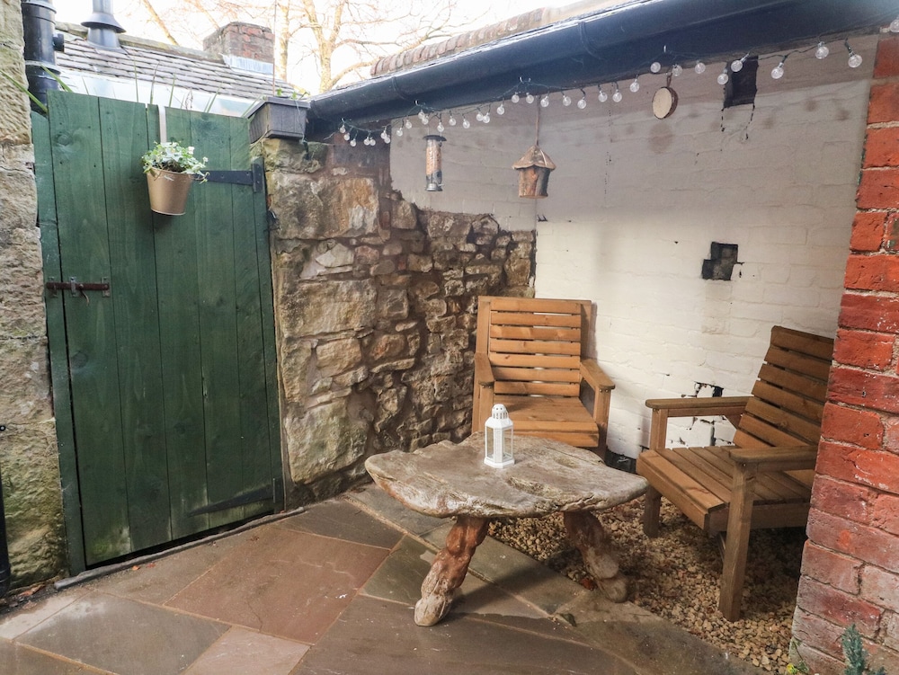 Myrtle Cottage