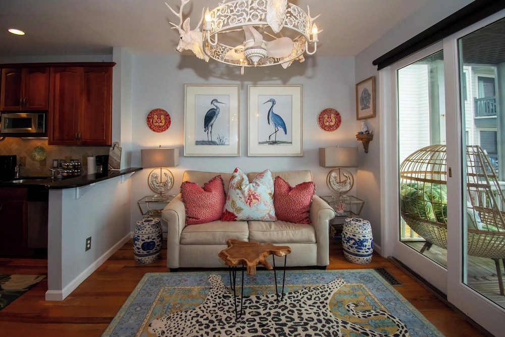 708 Ocean Cottage view 3