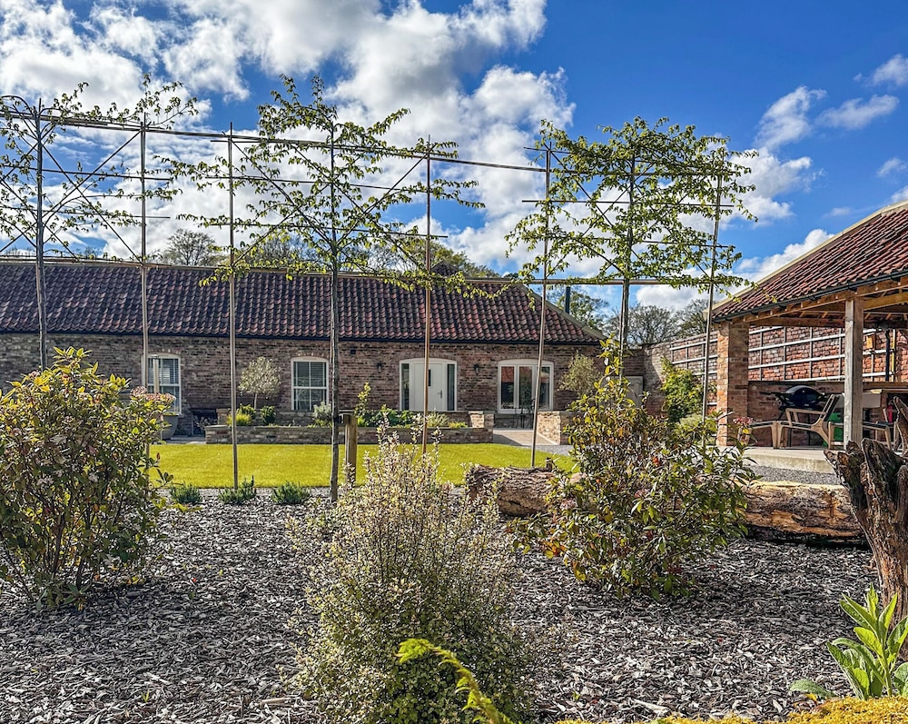 Flittermouse Barn